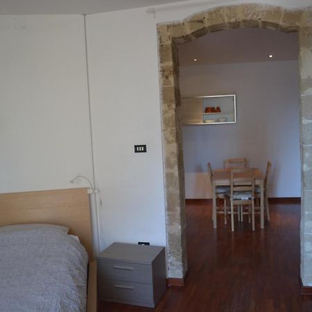 La Piu Bella In Old Town Apartment บารี ภายนอก รูปภาพ